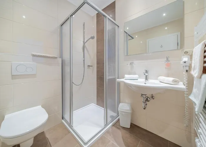 Гостьовий будинок Appartementhaus Im Winkel Зельден