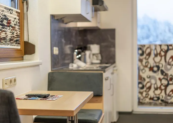 ゲストハウス Appartementhaus Im Winkel 3*