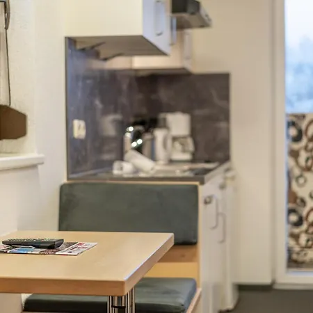 Pensionat Appartementhaus Im Winkel 2*